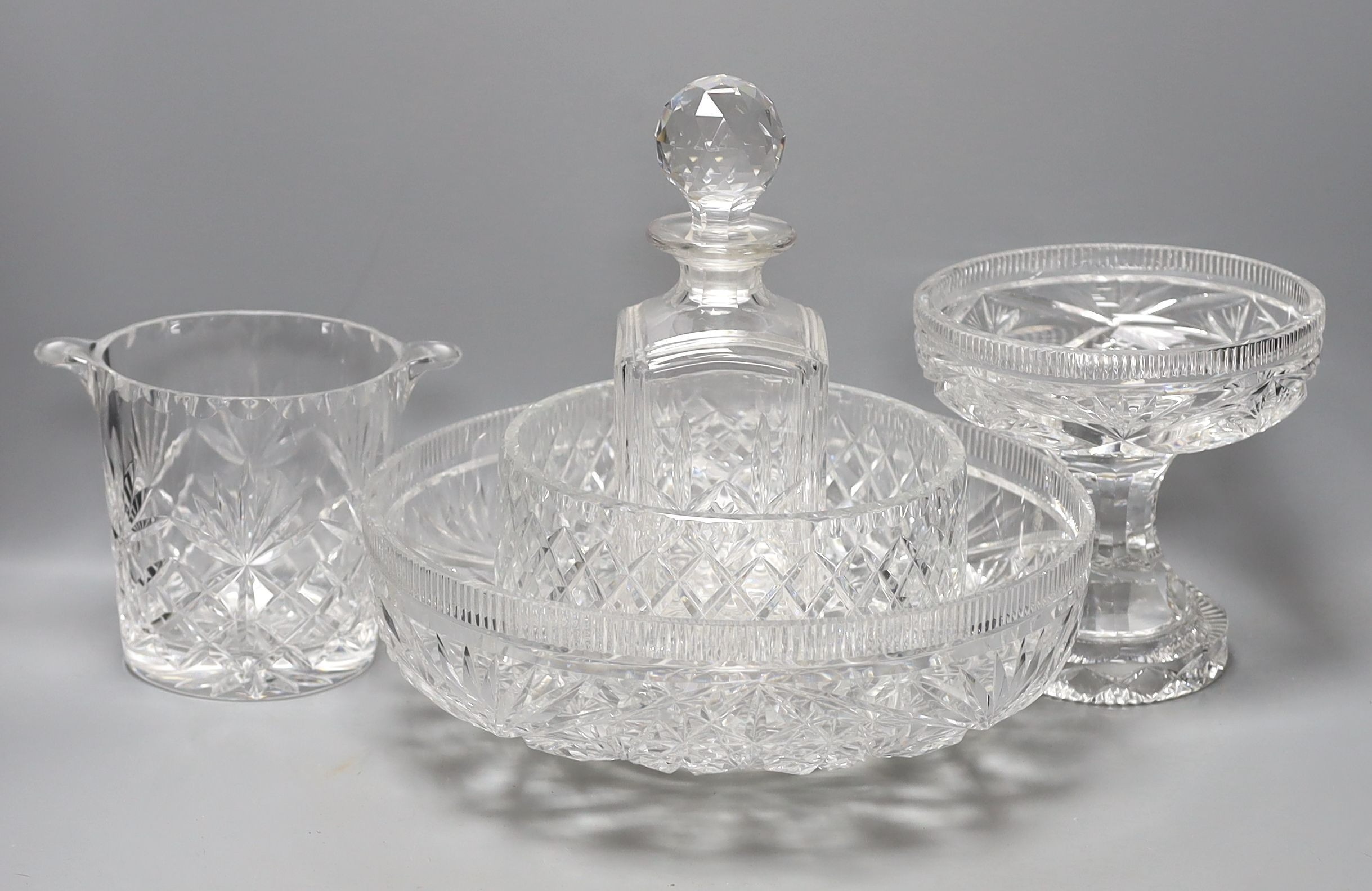 Cut glass tableware including spirit decanter, 24cm